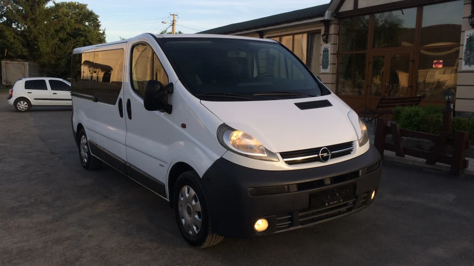 Opel Vivaro 1.9cdti 4