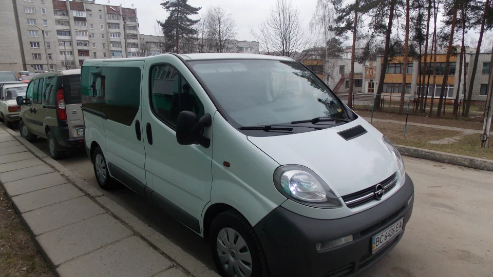 Opel Vivaro 1.9CDTI 2
