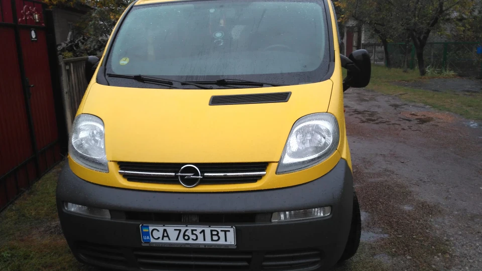 Opel Vivaro 1.9тд 2