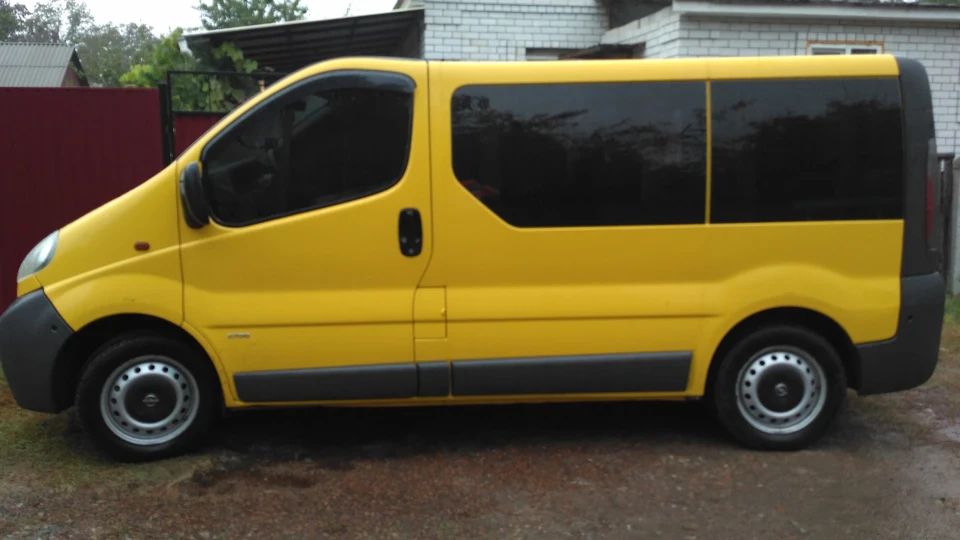 Opel Vivaro 1.9тд 3