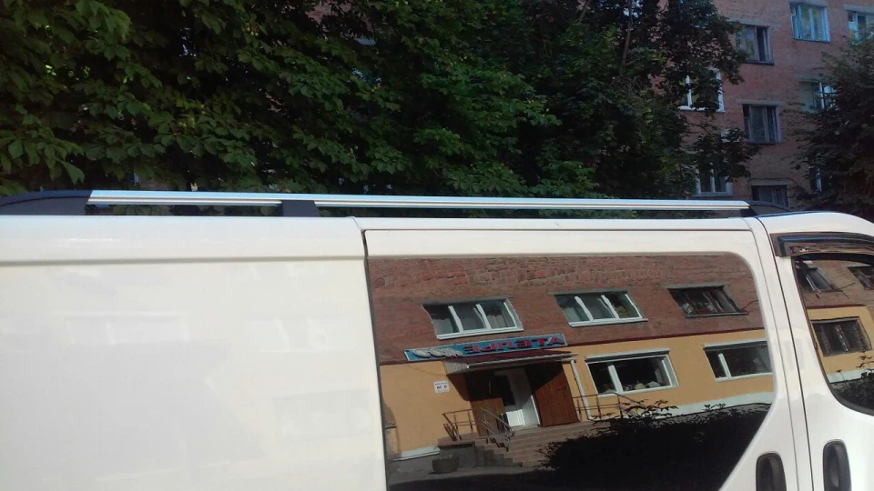 Opel Vivaro 2.0 білий француз 4