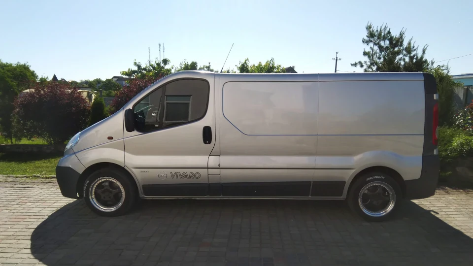Opel Vivaro 2.0 CDTI KosoGлаzик 2