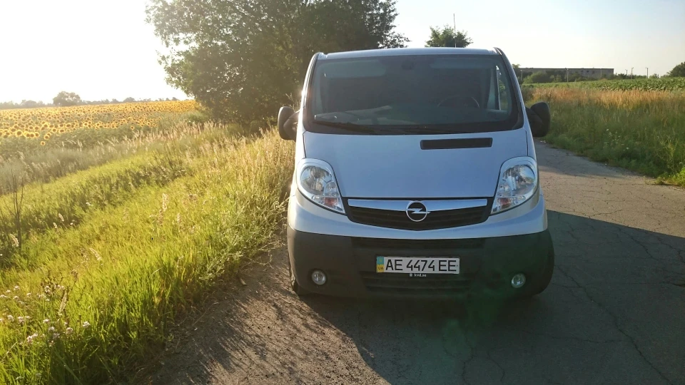 Opel Vivaro 2.0 CDTI KosoGлаzик 5