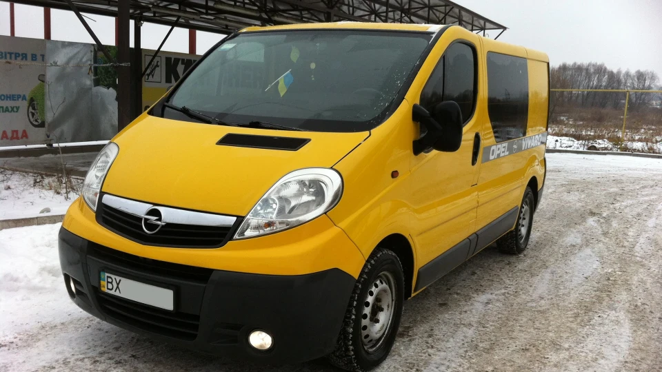 Opel Vivaro 2.0 CDTI (M9R) 2