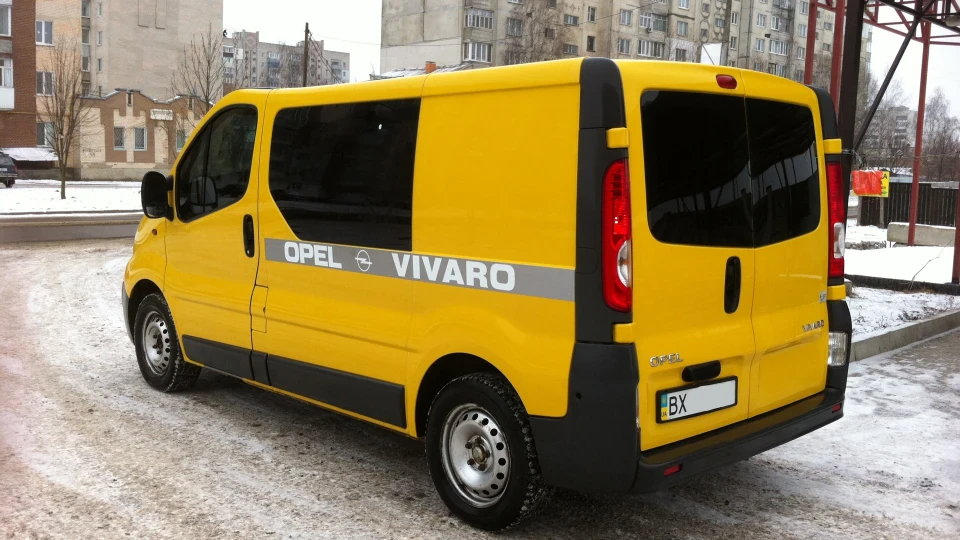 Opel Vivaro 2.0 CDTI (M9R) 4