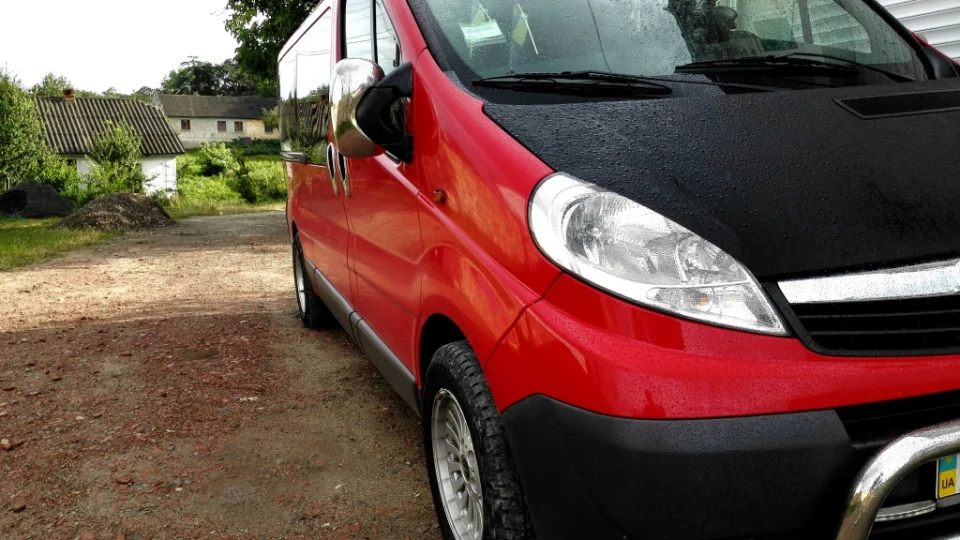 Opel Vivaro 2.0 Golovastik