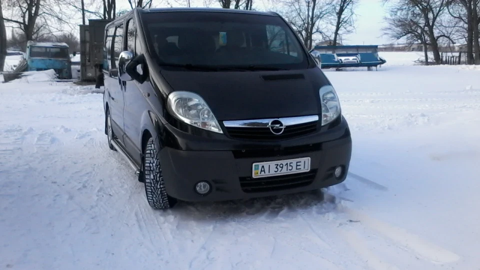 Opel Vivaro 2.0 turbo 2