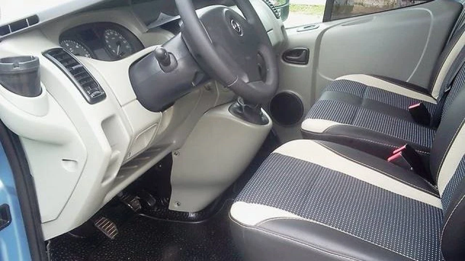 Opel Vivaro 2.0 турбо 5