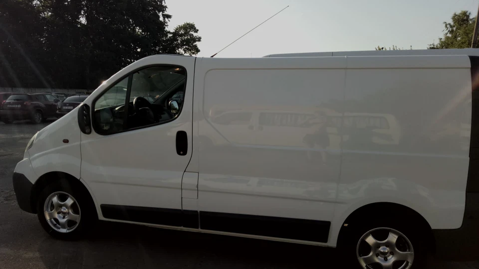 Opel Vivaro 2.0 турботрактор 2