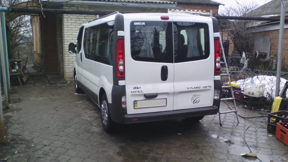 Opel Vivaro 2.0 2