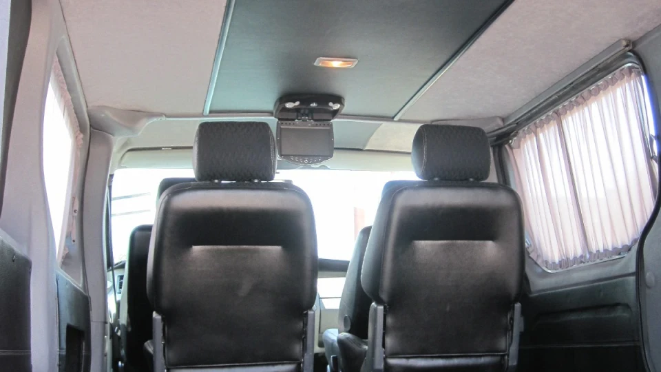Opel Vivaro 2.5 CDTI Сніжок 2