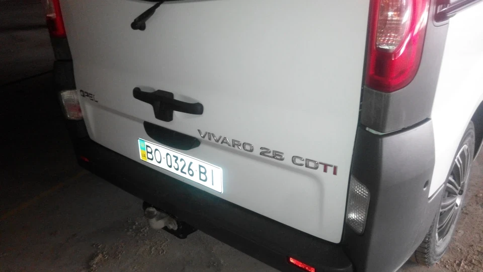 Opel Vivaro 2,5 CDTI WHITE ANGEL 2
