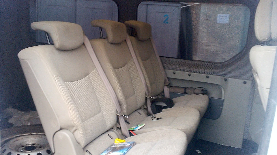 Opel Vivaro 2,5 CDTI 5