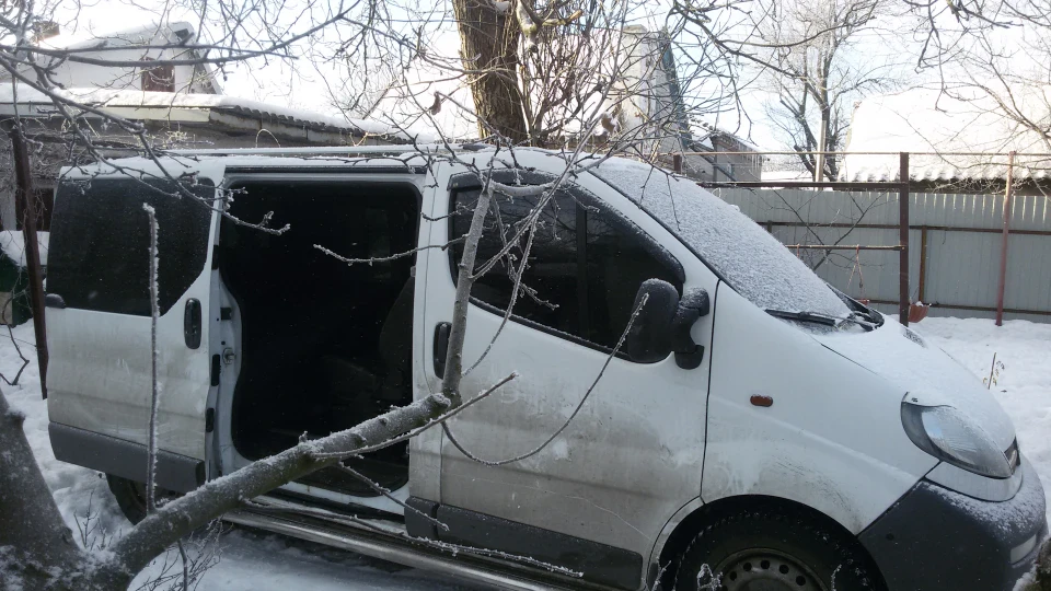 Opel Vivaro 2,5 cdti 3