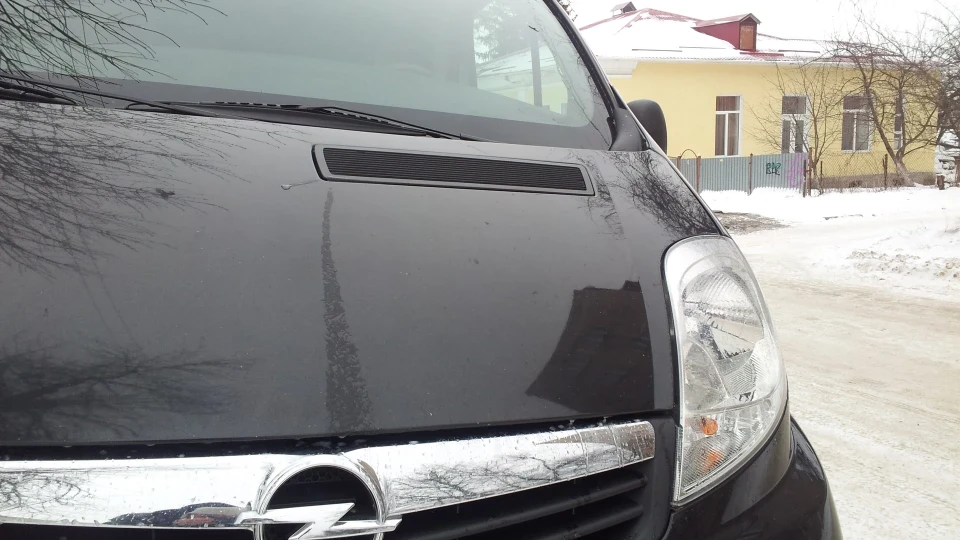 Opel Vivaro 2.5 CDTI 3