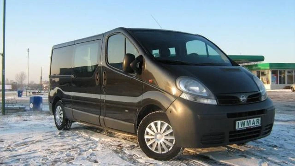 Opel Vivaro 2.5 робот 2