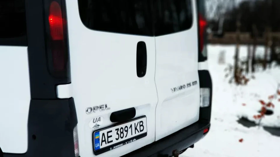 Opel Vivaro 2.5 2