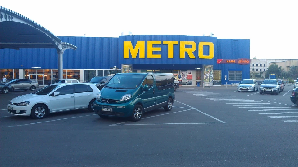 Opel Vivaro 2.5 2