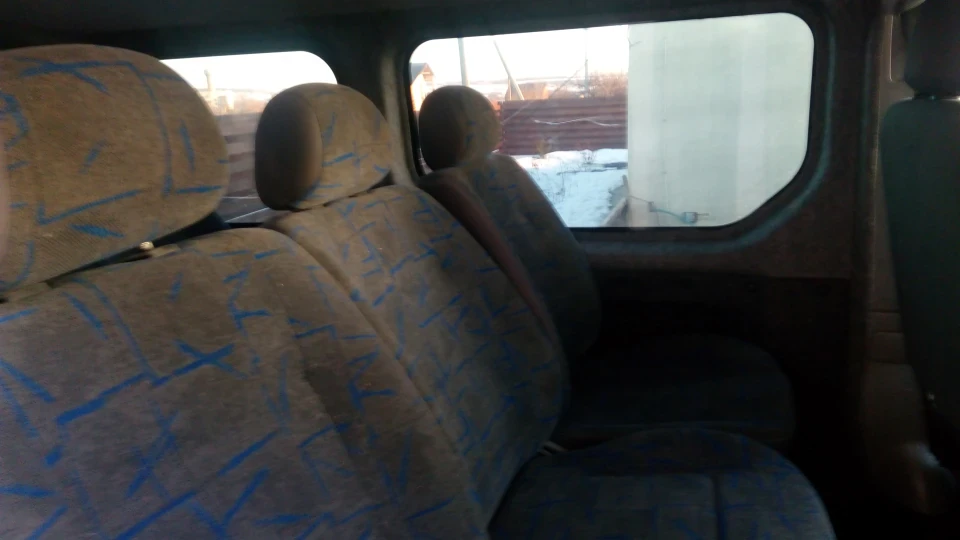 Opel Vivaro 2,5.....150 коней 3