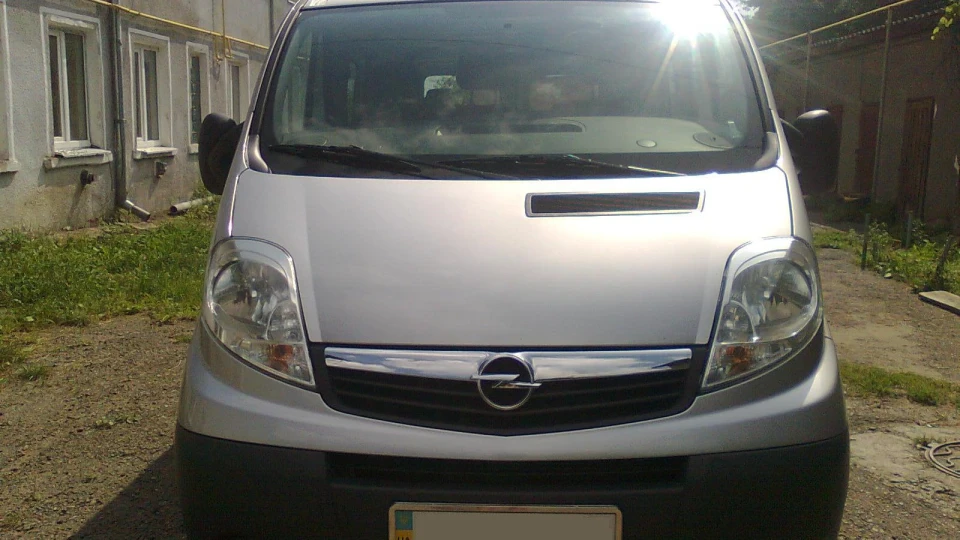 Opel Vivaro A M9R-780 5