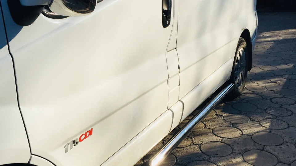 Opel Vivaro Білий, чіпований M9R 2.0 3