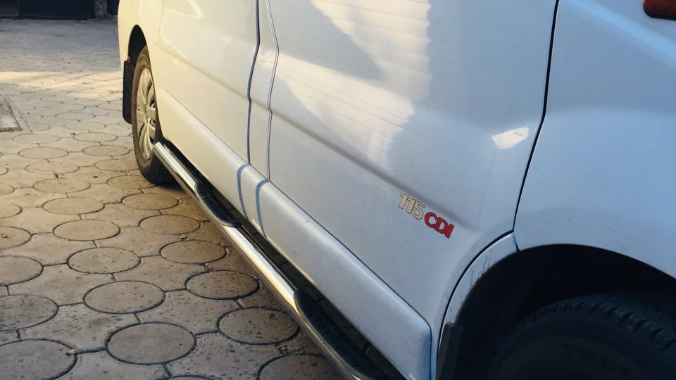 Opel Vivaro Білий, чіпований M9R 2.0 4