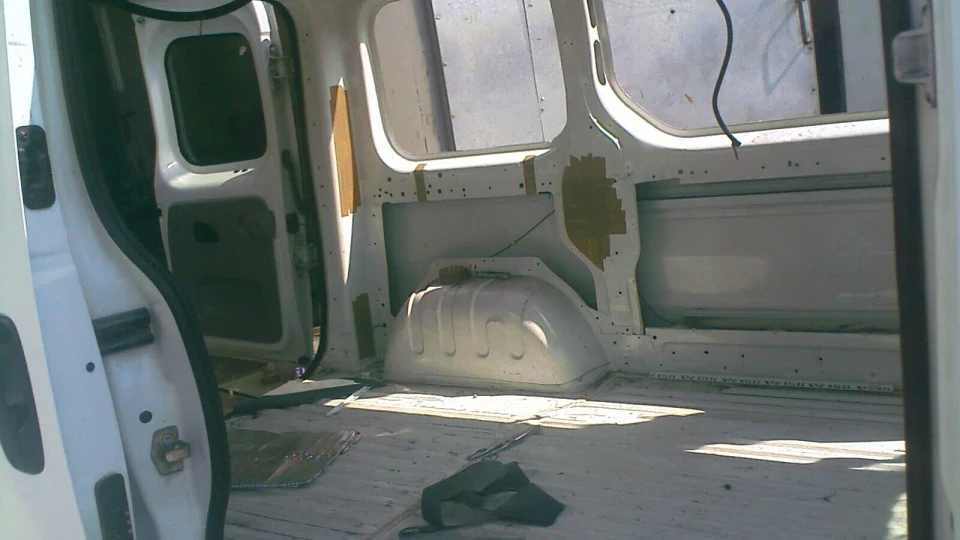 Opel Vivaro Білий Паравозик 2