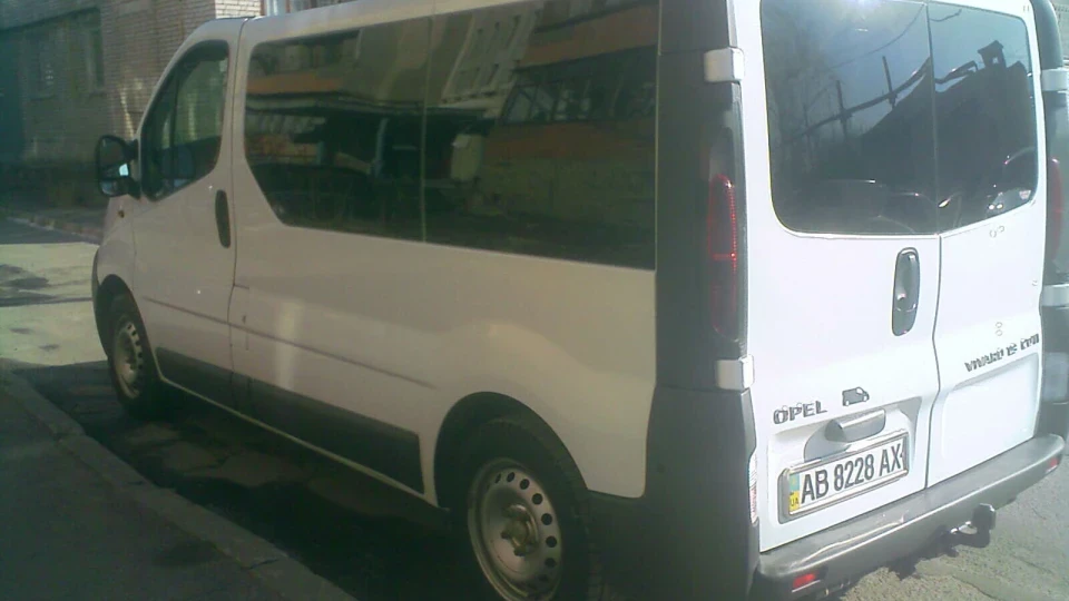 Opel Vivaro Білий Паравозик 4
