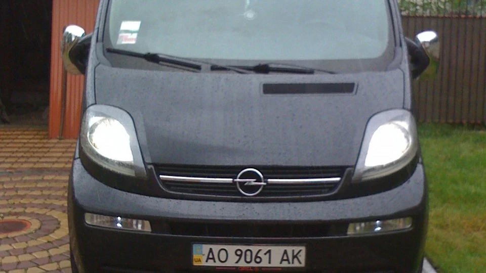 Opel Vivaro Black GANIBAL 4