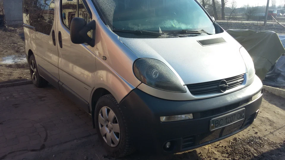 Opel Vivaro BOING 747 2