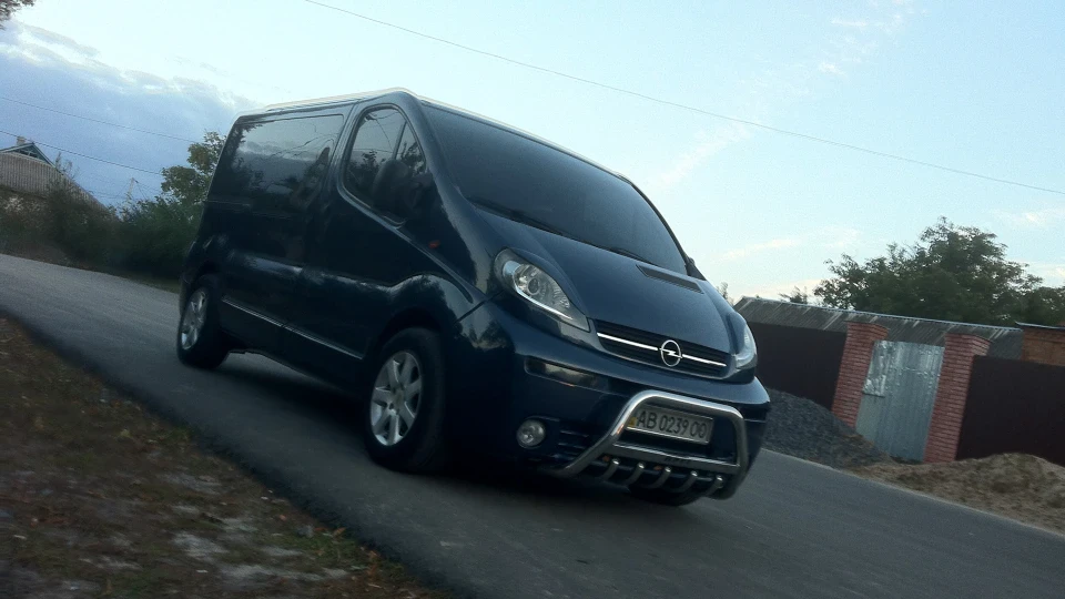 Opel Vivaro Борзий Смайлик