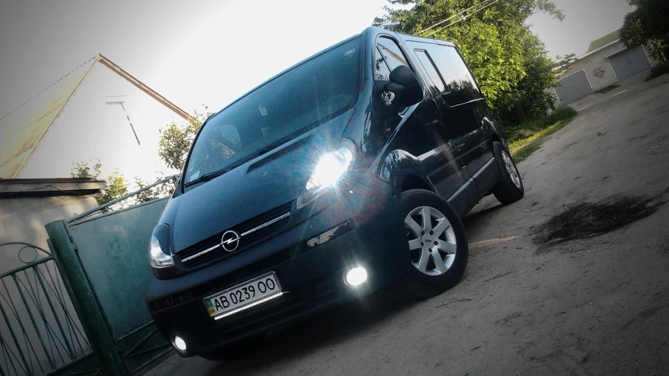 Opel Vivaro Борзий Смайлик 3