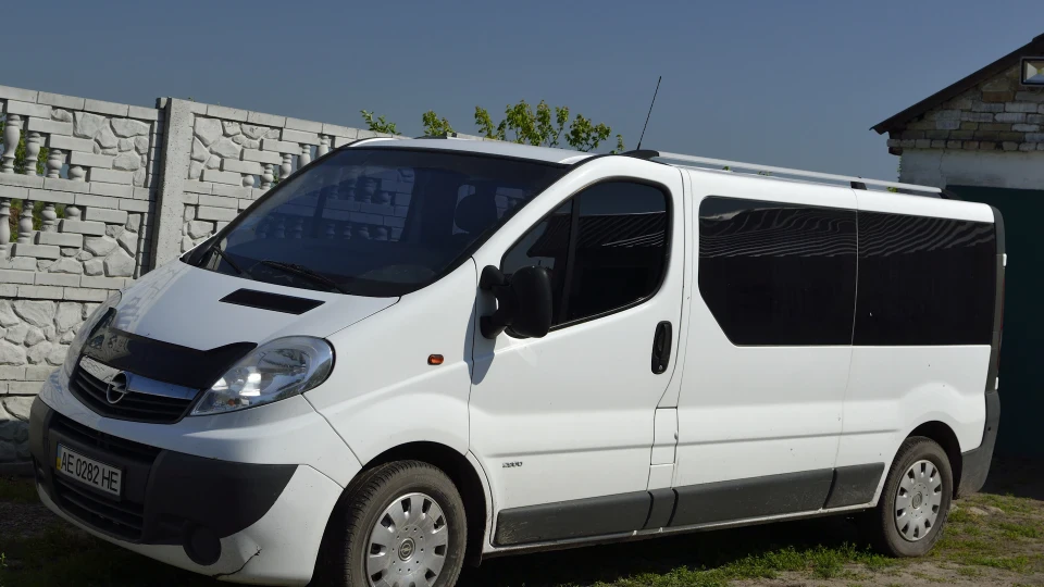 Opel Vivaro Довгий 2