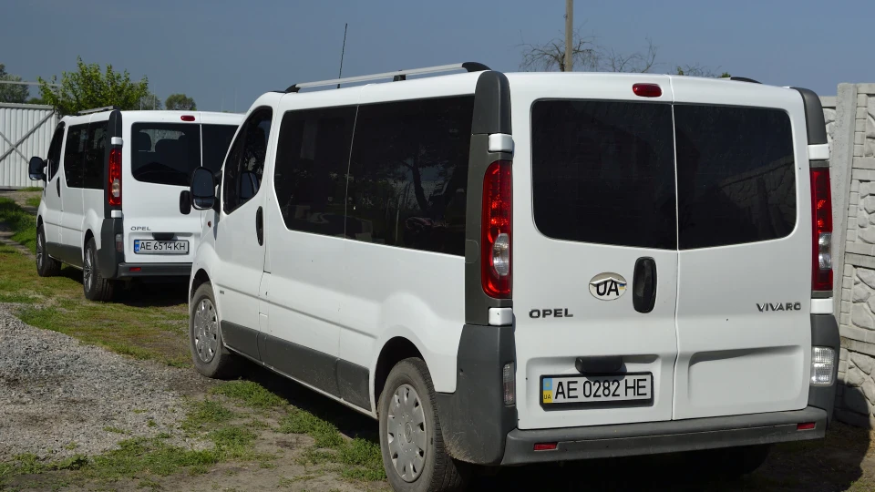 Opel Vivaro Довгий 4