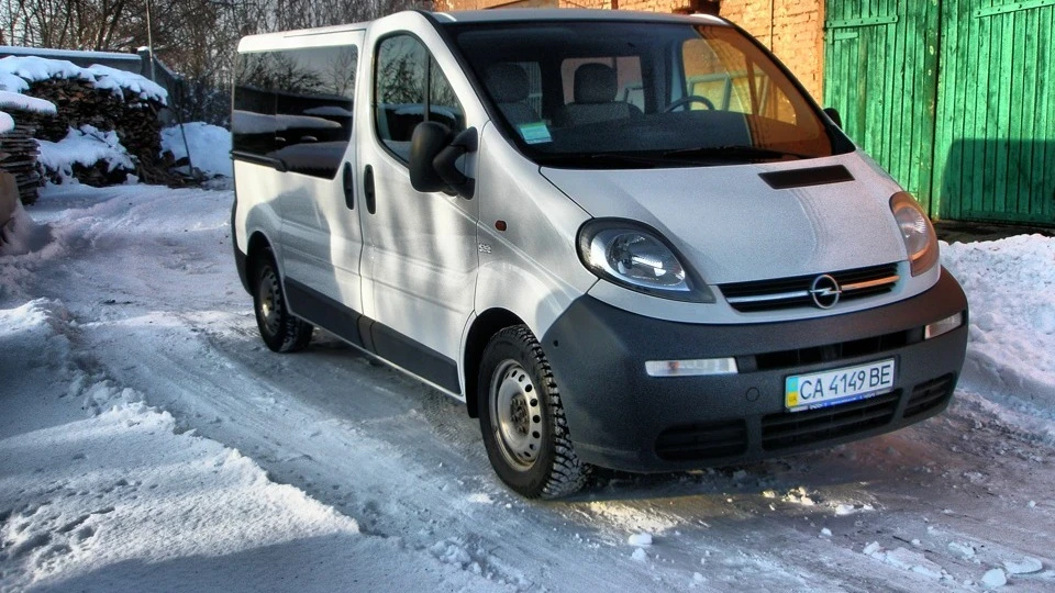 Opel Vivaro "Entertainment Bus" 2