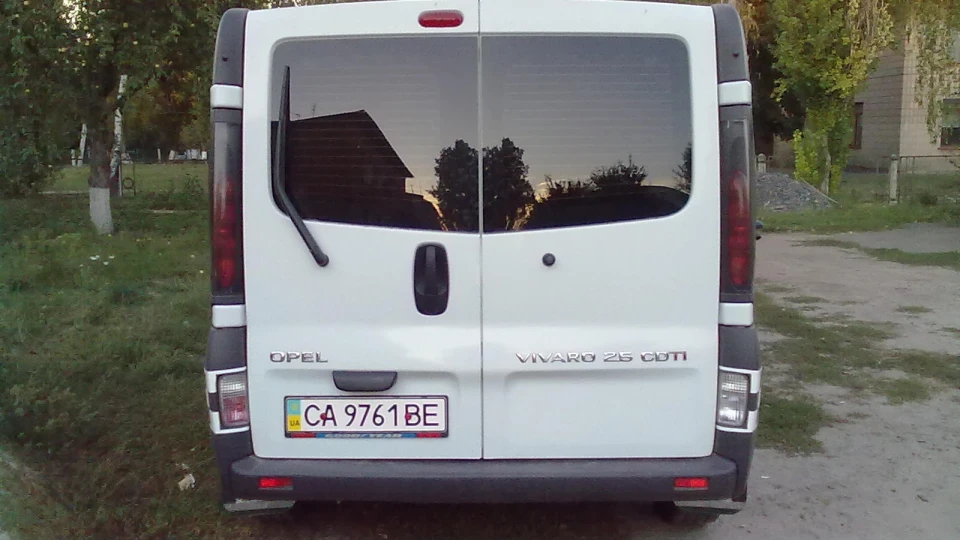 Opel Vivaro FUCK THE POLICE 3