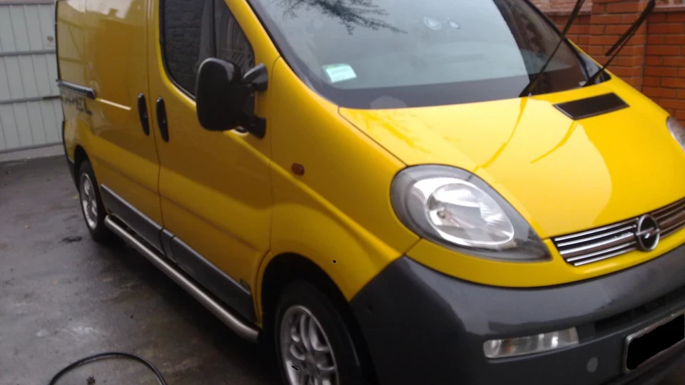 Opel Vivaro ГУБКА БОБ 3