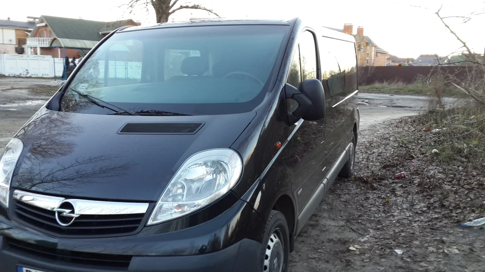 Opel Vivaro L2H1 2,5 cdti 2007 гр-пас 3