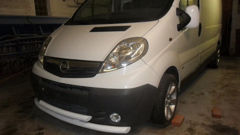 Opel Vivaro Long 3