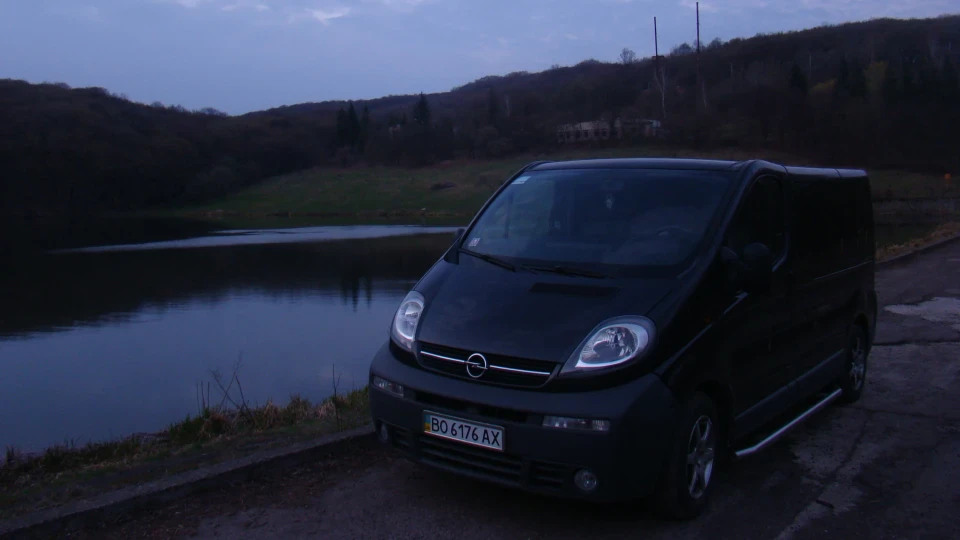 Opel Vivaro Magnus Vivarus:) 2
