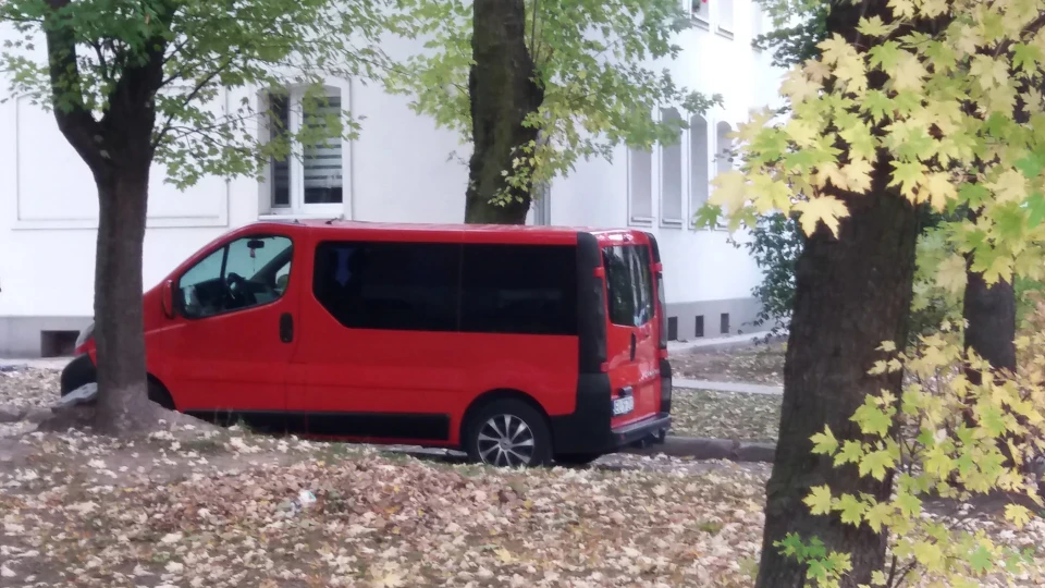 Opel Vivaro Машина супер. 2