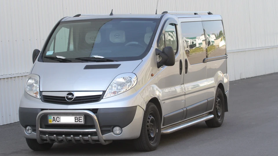 Opel Vivaro ПАСАЖИРСЬКІ ПЕРЕВЕЗЕННЯ