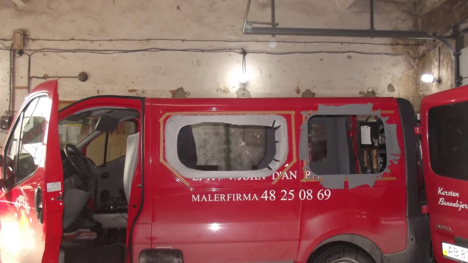 Opel Vivaro переобладнаний 5