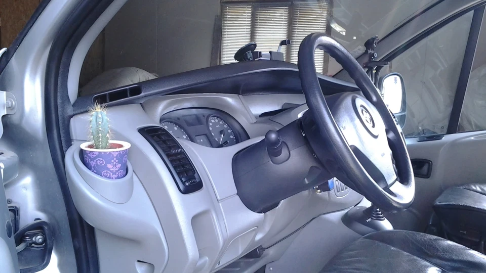Opel Vivaro ПОНТОВОЗ 3