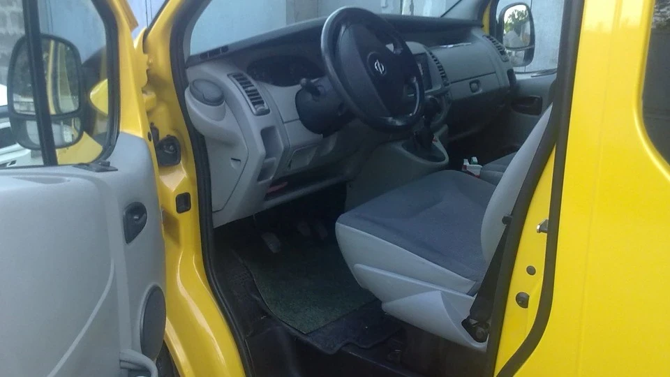 Opel Vivaro Продаю 4
