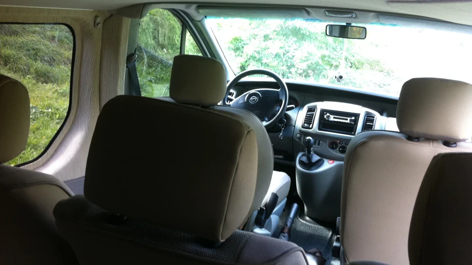 Opel Vivaro Супер бусик 4