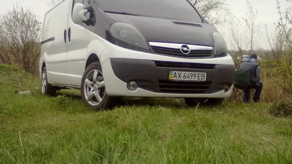 Opel Vivaro TEPLOVOZIK