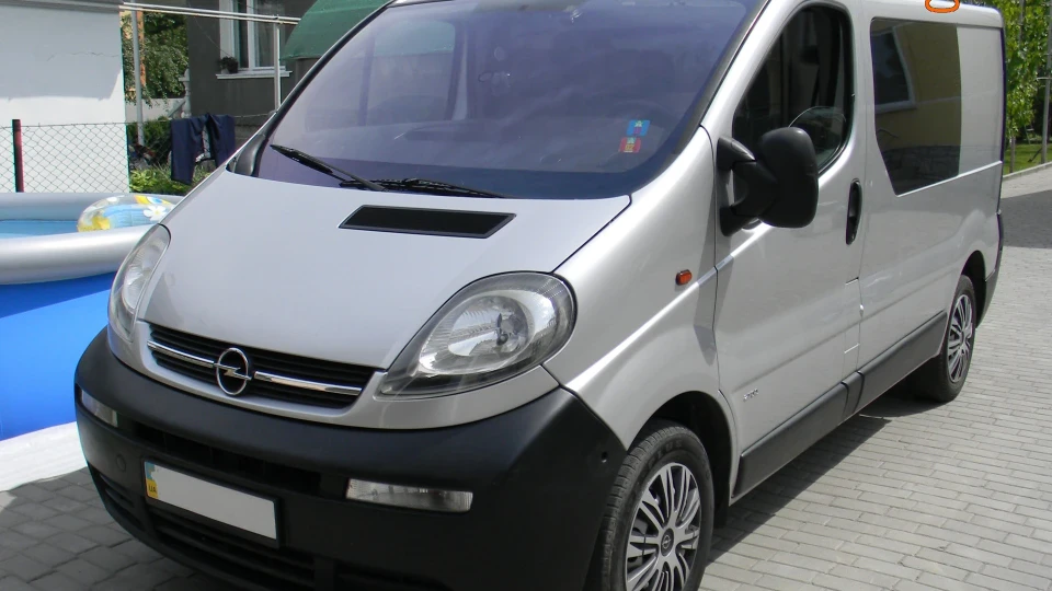 Opel Vivaro ТТТТТТрррррахтор)) 2