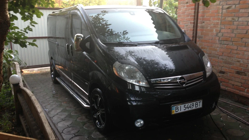 Opel Vivaro Tuning 2.5CTDI 4