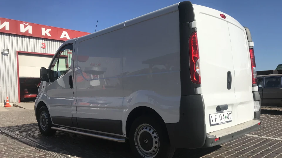Opel Vivaro Вулиця червоних ліхтарів 2